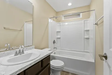 8717 Fielding Lane Indianapolis IN 46239