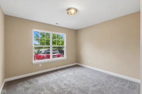 8717 Fielding Lane Indianapolis IN 46239
