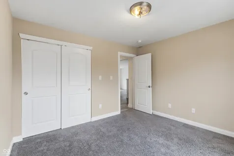 8717 Fielding Lane Indianapolis IN 46239