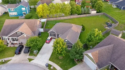 8717 Fielding Lane Indianapolis IN 46239