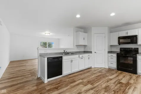8717 Fielding Lane Indianapolis IN 46239