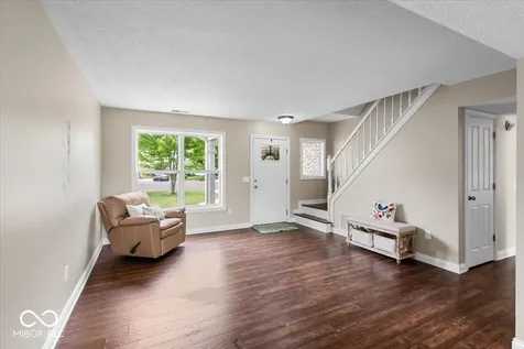 8641 Burrell Lane Indianapolis IN 46256