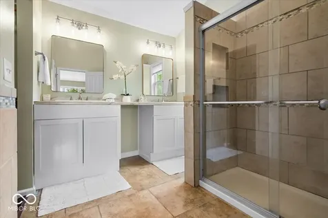 8641 Burrell Lane Indianapolis IN 46256