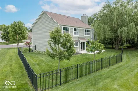 8641 Burrell Lane Indianapolis IN 46256