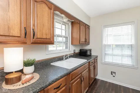 1938 N Emerson Avenue Indianapolis IN 46218