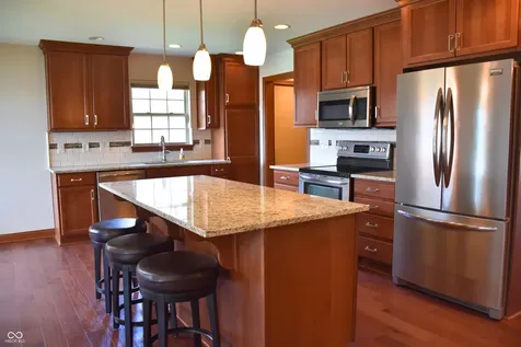 4765 W Harrisburg Court New Palestine IN 46163