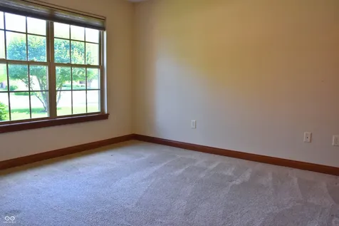 4765 W Harrisburg Court New Palestine IN 46163