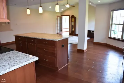 4765 W Harrisburg Court New Palestine IN 46163