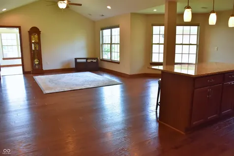 4765 W Harrisburg Court New Palestine IN 46163