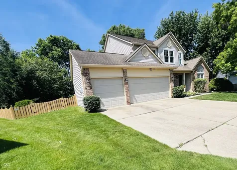 8939 Emperors Court Indianapolis IN 46234