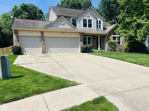 8939 Emperors Court Indianapolis IN 46234