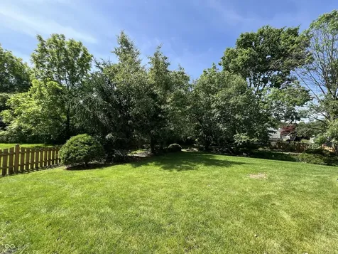 8939 Emperors Court Indianapolis IN 46234