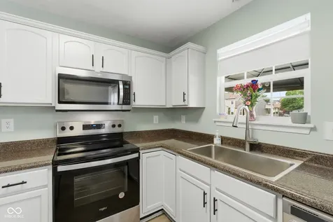 1662 Sagemeadow Drive Brownsburg IN 46112