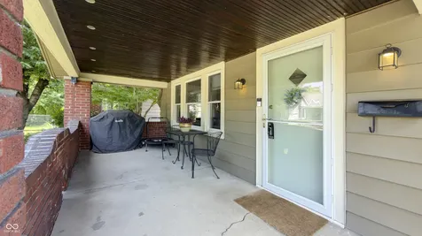 5251 E 11th Street Indianapolis IN 46219