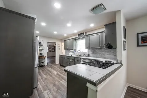 5349 Seneca Drive Indianapolis IN 46220