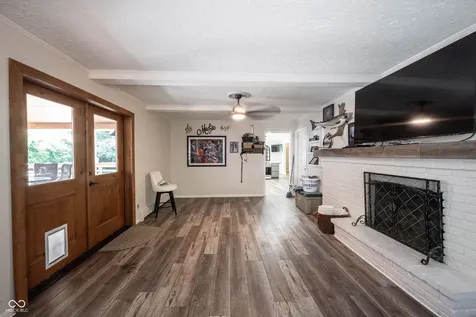5349 Seneca Drive Indianapolis IN 46220