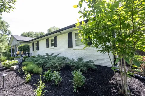 5349 Seneca Drive Indianapolis IN 46220