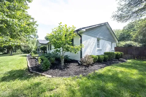 5349 Seneca Drive Indianapolis IN 46220