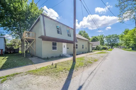 41 W Warrick Street Knightstown IN 46148
