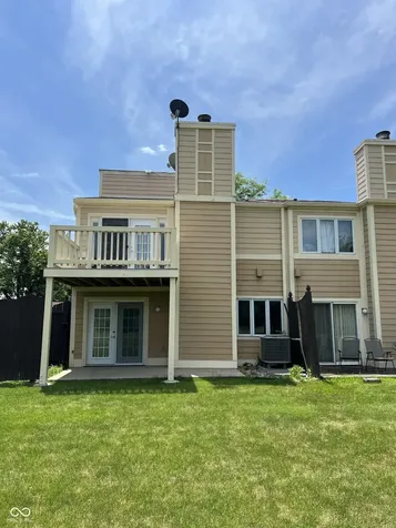 635 Cobblestone Road Avon IN 46123
