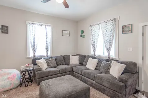 624 West Washington Street W Shelbyville IN 46176