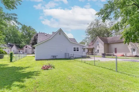 624 West Washington Street W Shelbyville IN 46176