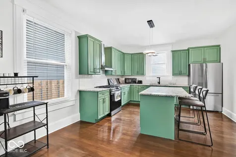 631 Cottage Avenue Indianapolis IN 46203