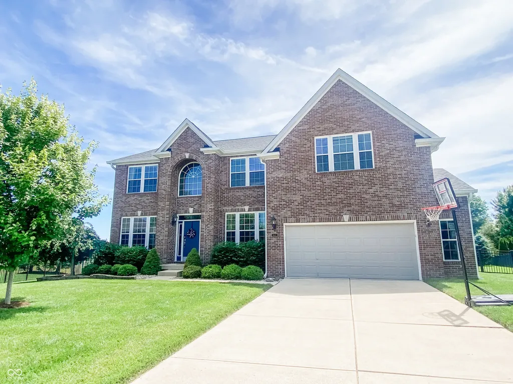 4043 Shady Pointe Row Greenwood IN 46143