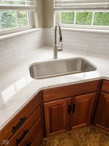 4043 Shady Pointe Row Greenwood IN 46143