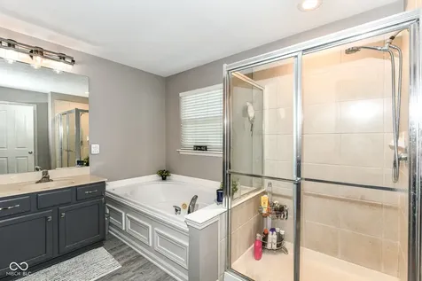 19102 Walter Grove Drive Noblesville IN 46062