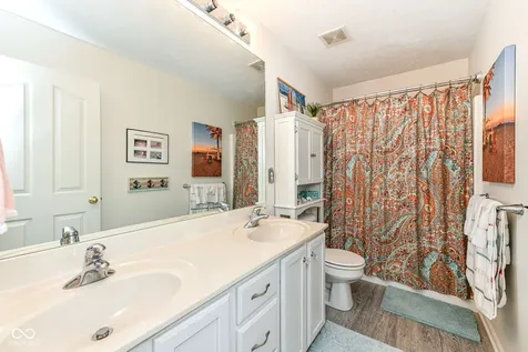 19102 Walter Grove Drive Noblesville IN 46062