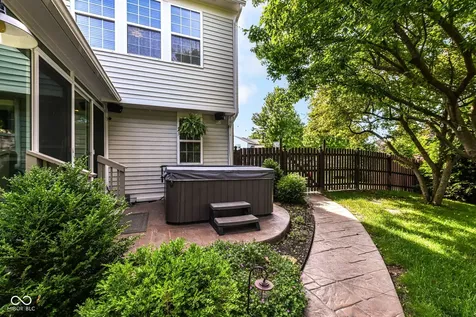 19102 Walter Grove Drive Noblesville IN 46062