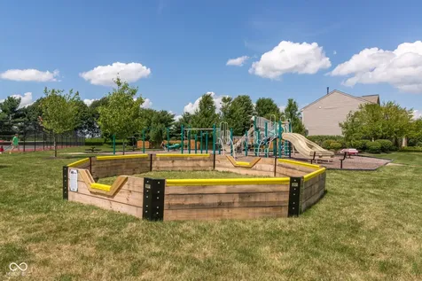 19102 Walter Grove Drive Noblesville IN 46062