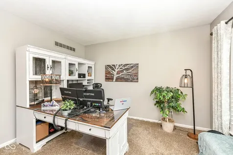 19102 Walter Grove Drive Noblesville IN 46062