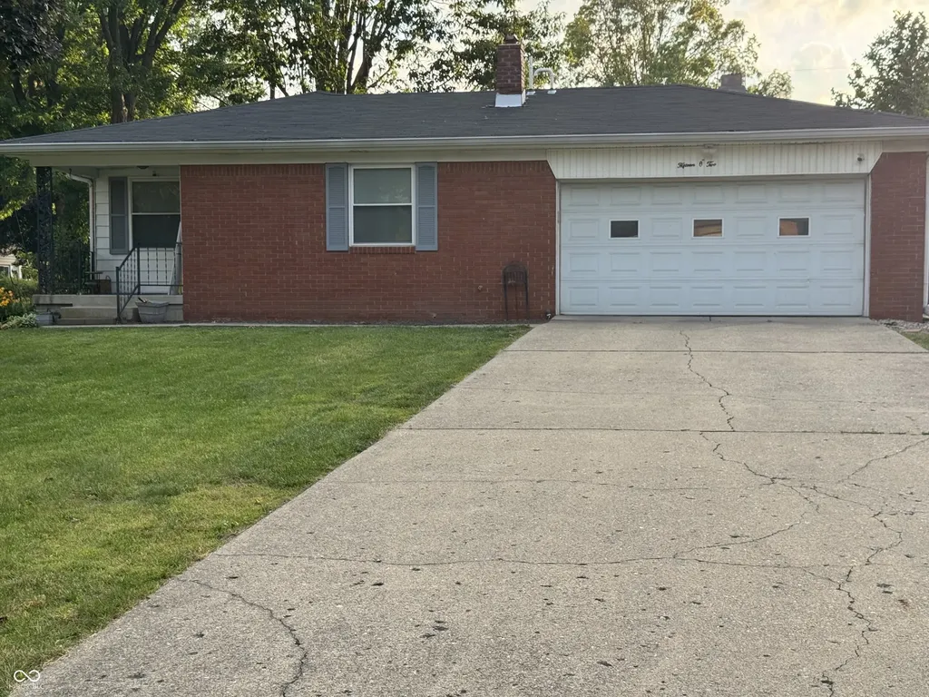 1502 N Dukane Way Indianapolis IN 46214