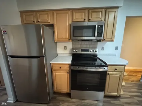 1502 N Dukane Way Indianapolis IN 46214