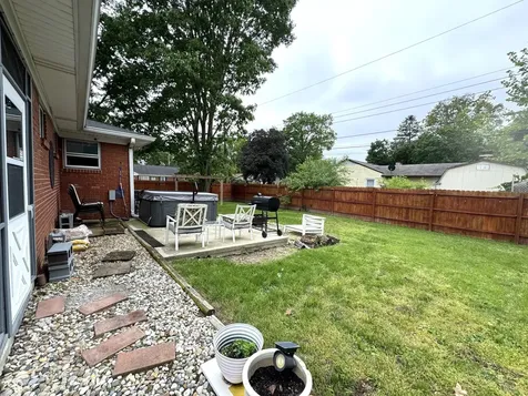1502 N Dukane Way Indianapolis IN 46214