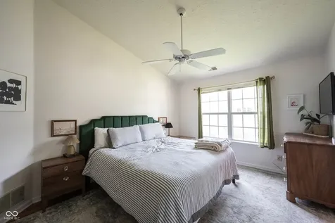 5837 Common Circle Indianapolis IN 46220