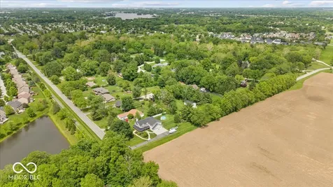 1322 N Mill Creek Road Noblesville IN 46062