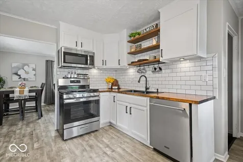 1230 Hamilton Drive Noblesville IN 46060