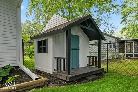 1230 Hamilton Drive Noblesville IN 46060