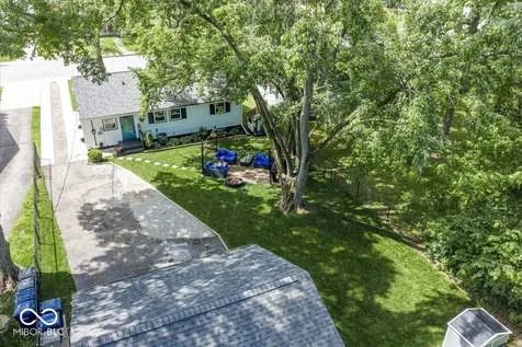 1230 Hamilton Drive Noblesville IN 46060