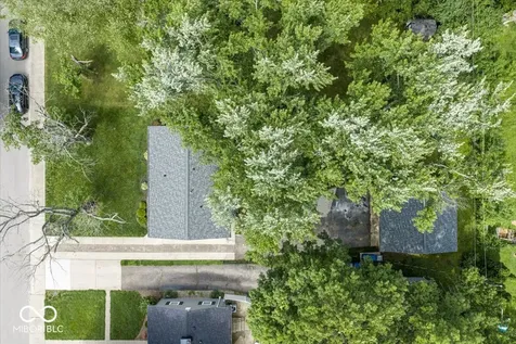 1230 Hamilton Drive Noblesville IN 46060