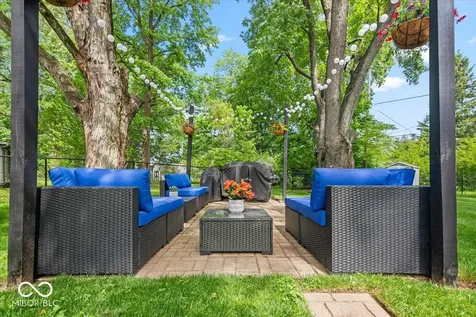 1230 Hamilton Drive Noblesville IN 46060