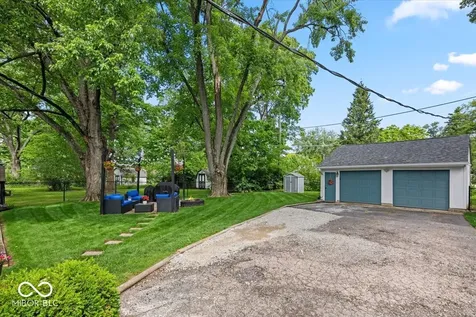 1230 Hamilton Drive Noblesville IN 46060