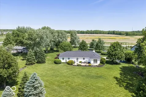 4893 E 191st Street Noblesville IN 46062