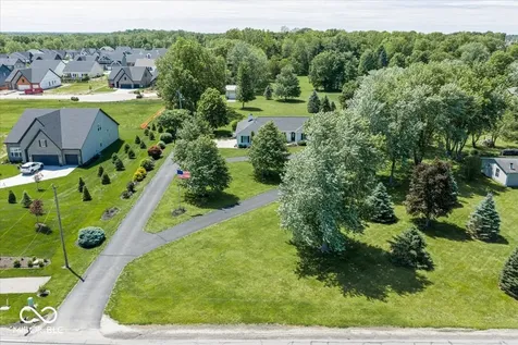 4893 E 191st Street Noblesville IN 46062