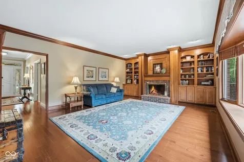 5201 W Deerbrook Drive Muncie IN 47304