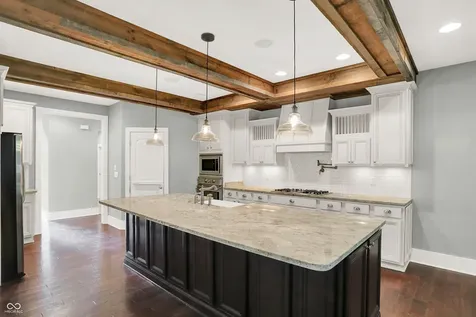 16893 Oak Manor Drive Westfield IN 46074