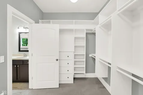 16893 Oak Manor Drive Westfield IN 46074
